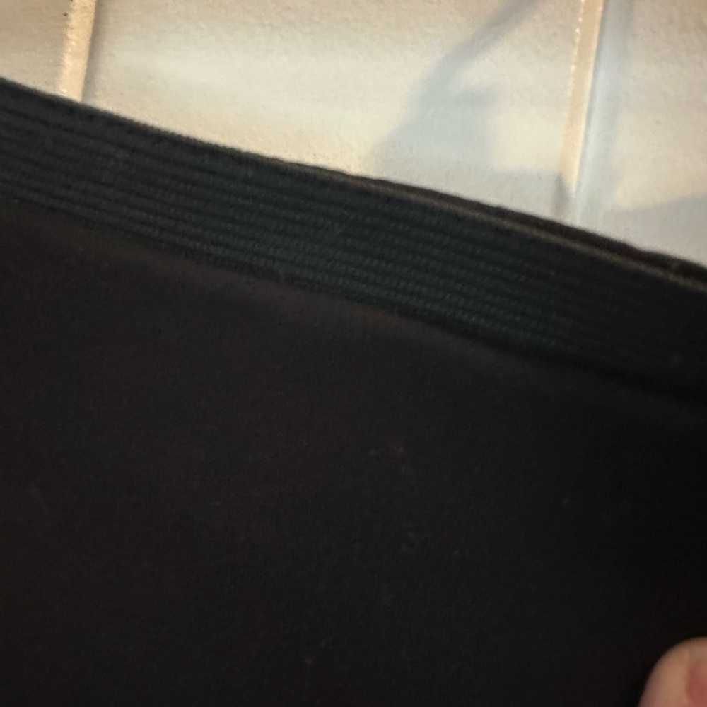 Boden Classic Black Pencil Skirt - Picture 3 of 5